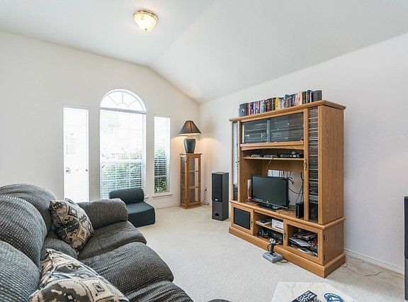 2nd image of 7721 Stonebank Ct