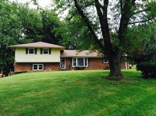 507 S Kentucky St, Irvington, KY 40146
