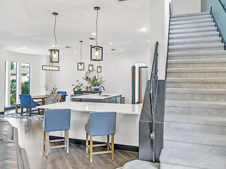 411 Cielo Cir — Photo 27