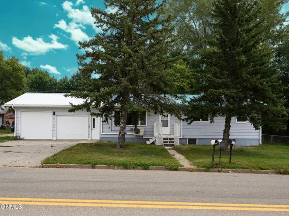 217 N Center Ave, Center, ND 58530
