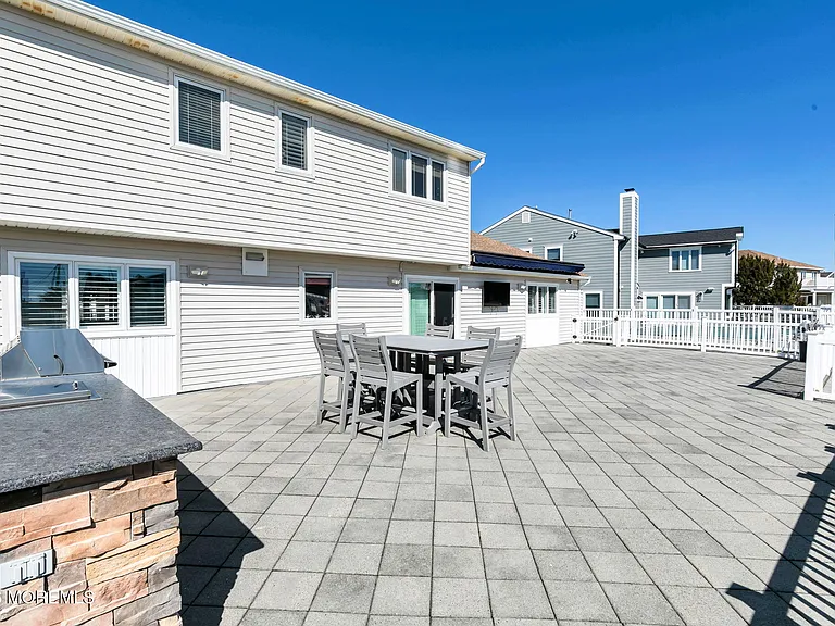 327 Tide Pond Rd — Photo 33