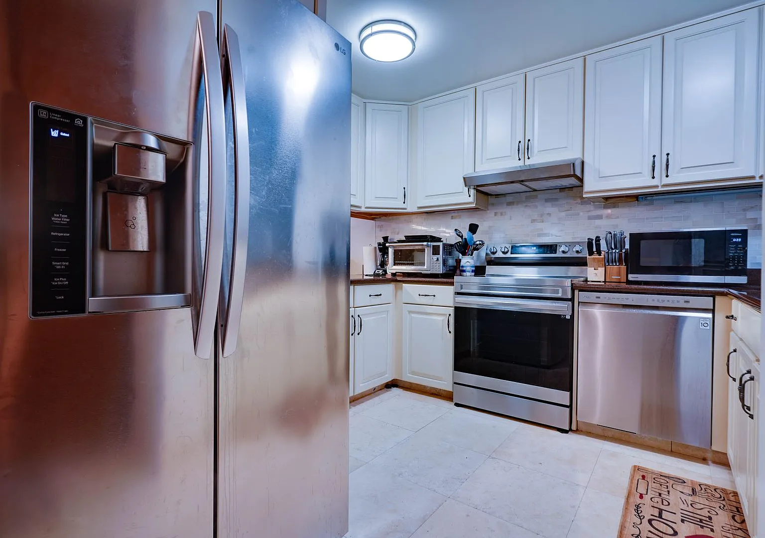 Hawaii Kai Condo with Resort-like Amenities at the Mauna Luan — Photo 4