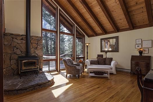 2nd image of 10313 Snow Shoe Cir