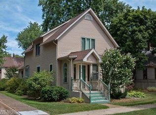 1301 Michigan Ave, Saint Joseph, MI