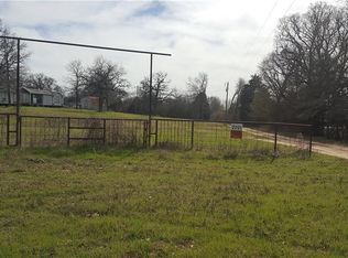 7701 Robbie Ln, Kemp, TX 75143