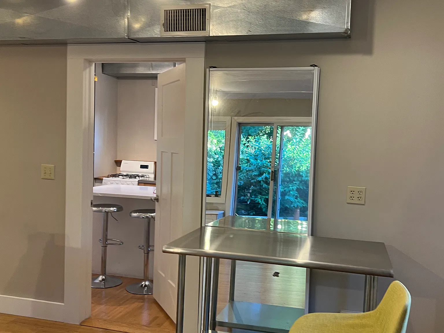 36 Greenough Ave — Photo 3