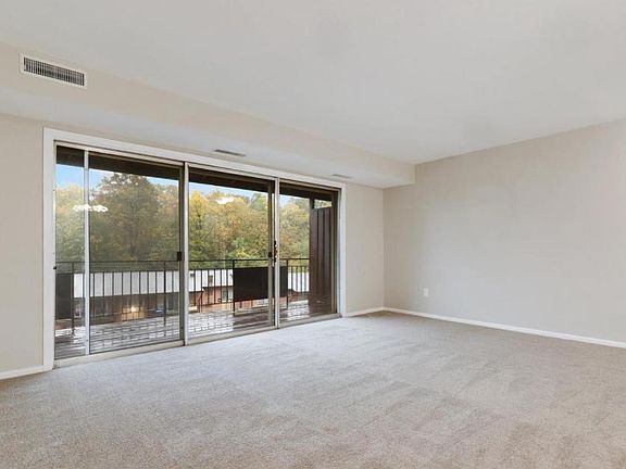 4th image of 10026 Mosby Woods Dr APT 329