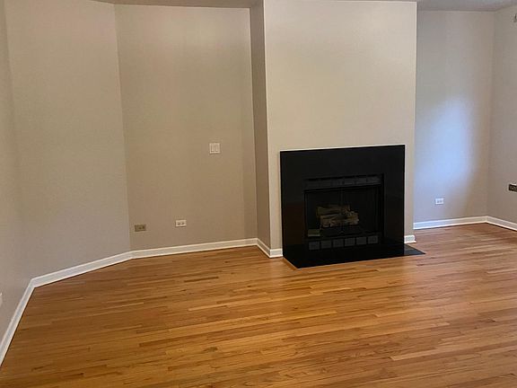 4th image of 5547 W Edmunds St APT 2