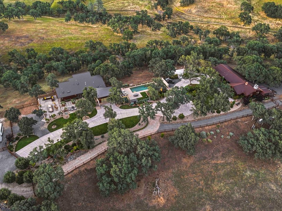 1st image of 26000 Venado Drive