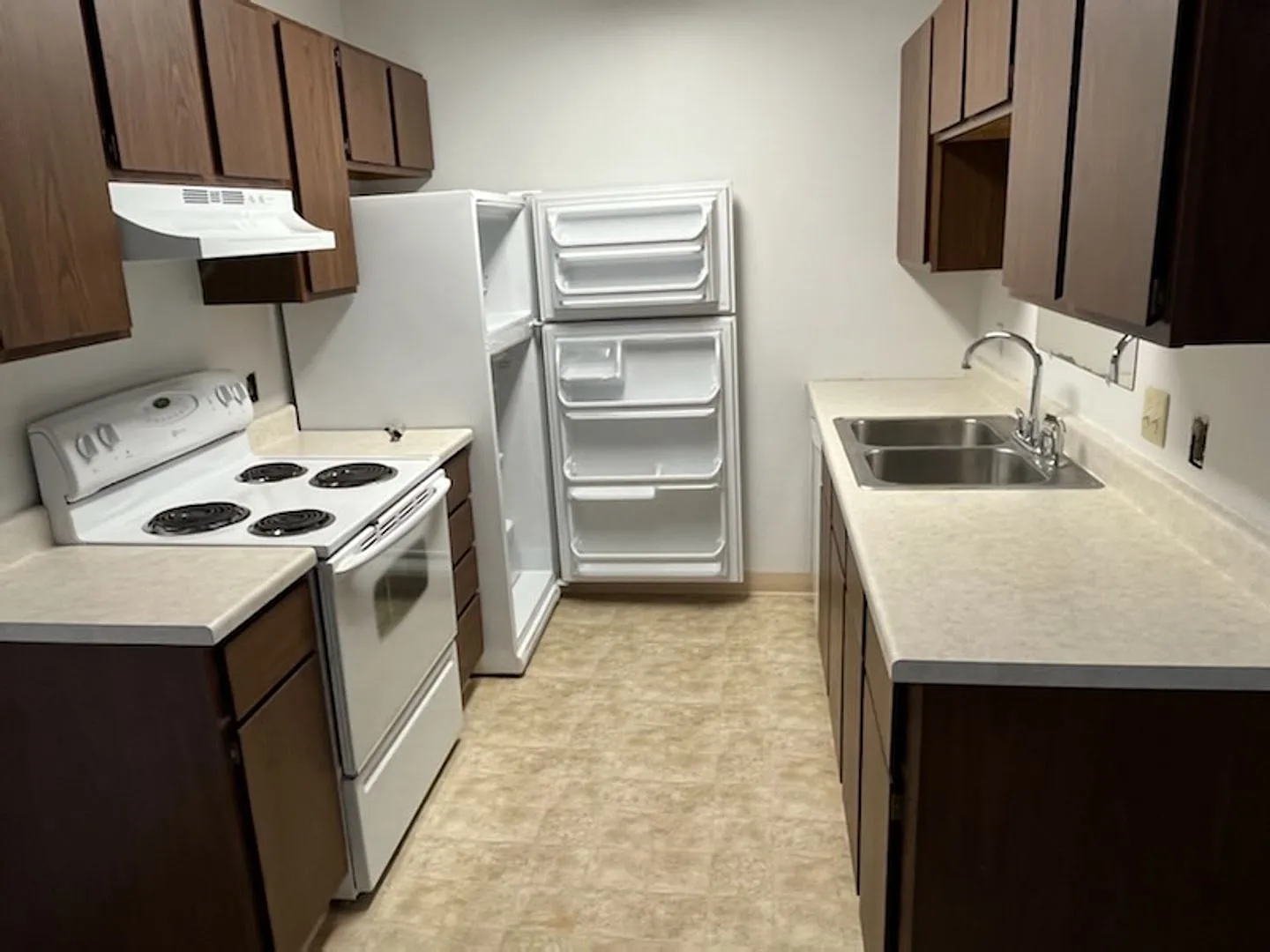 Dakota Apartments — Photo 3