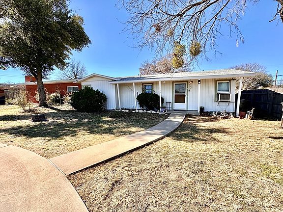 3rd image of 1705 Kenwood Dr
