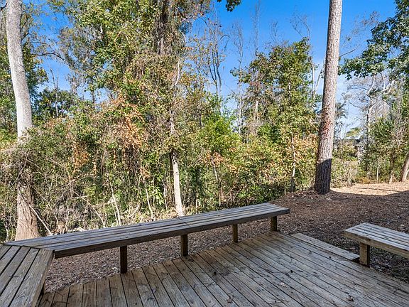 5th image of 2446 Meadowbrook Dr