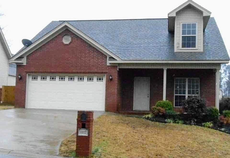 1st image of 1117 English Oak Dr