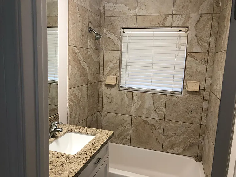 3015 Green St — Photo 3