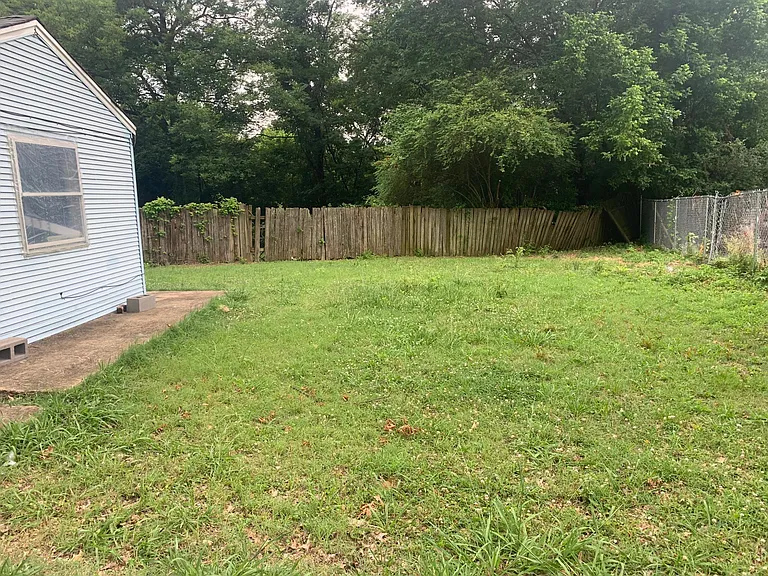 417 Hodges St — Photo 4