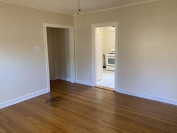 2nd image of 8401-8403 S Essex Ave