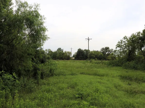 127 County Road 190, Liberty, TX 77575