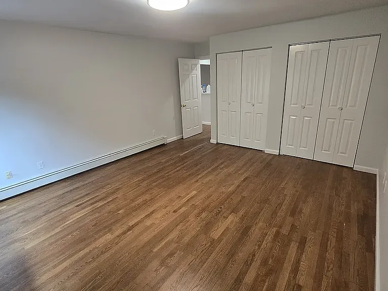 1465 E Putnam Ave #331 — Photo 27