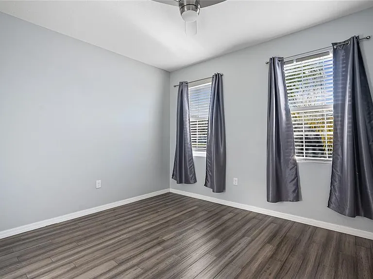 1092 Pipestone Pl — Photo 8