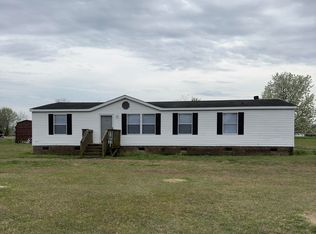 110 Sayers Ln, Richlands, NC 28574