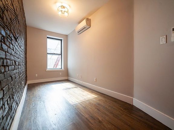 5th image of 786 Rogers Ave #B3