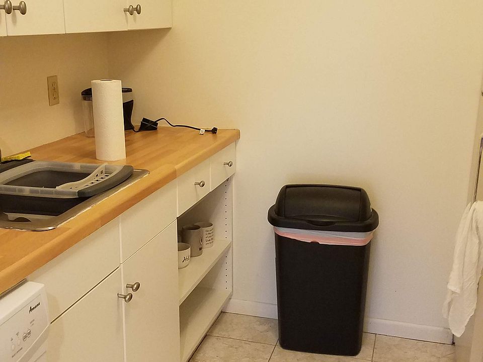 1st image of 2160 Ridge Dr APT 14