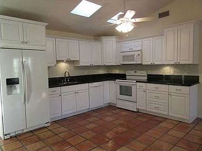 5th image of 3666 SW Cornell Ave