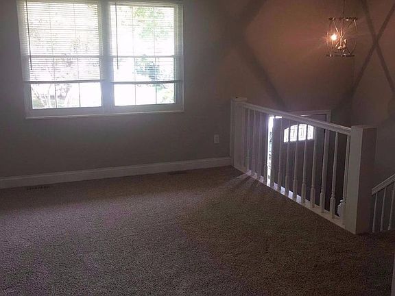 2nd image of 1207 Deliquia Dr