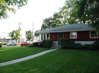 1214 Pontiac Trl, Madison, WI 53711