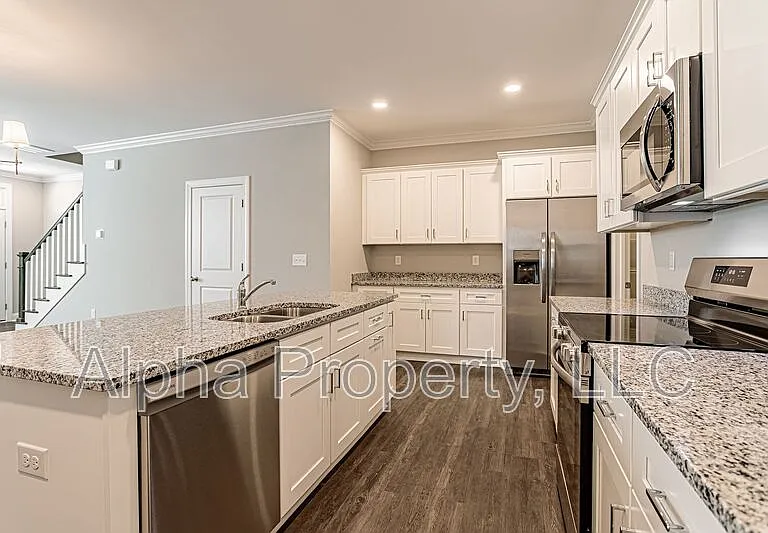 14 Alderly Way — Photo 8