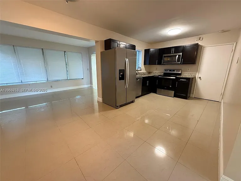 7654 Indigo St — Photo 12