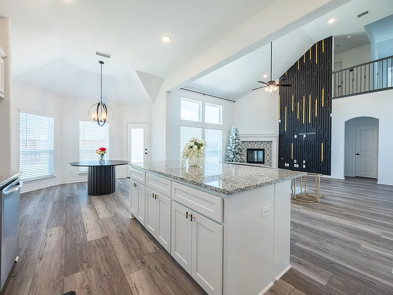 1111 Alaska Dr — Photo 21