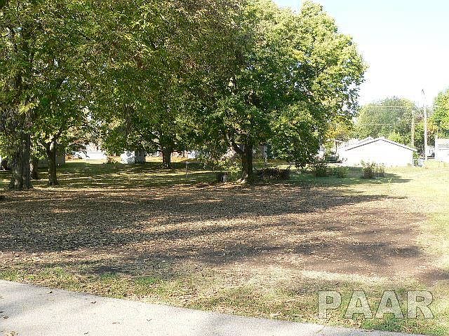 2nd image of 1219 N 1st St