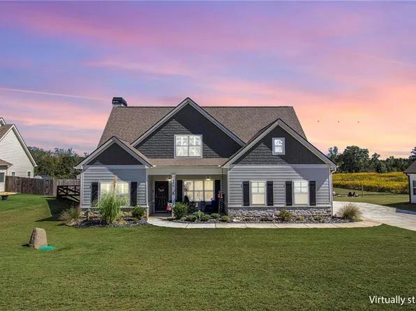 546 Linch Rd, Senoia, GA 30276
