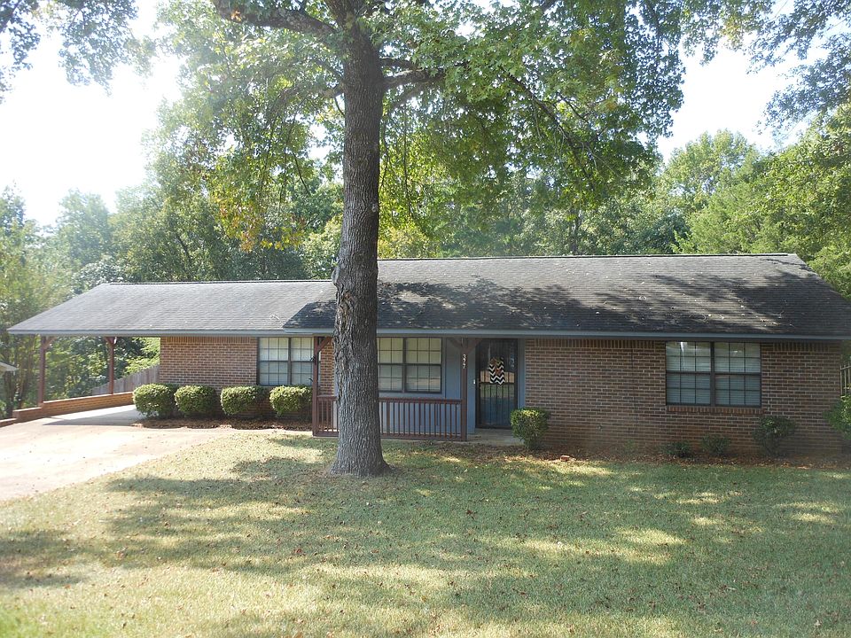 1st image of 377 Pineridge Dr