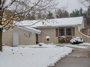 56404 Ritschard Ave, South Bend, IN 46619