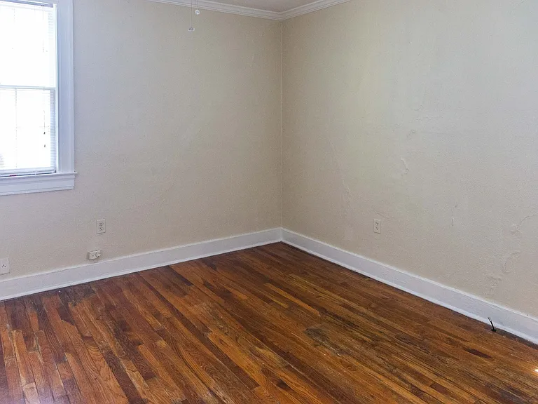 3066 Oxford Ave — Photo 15