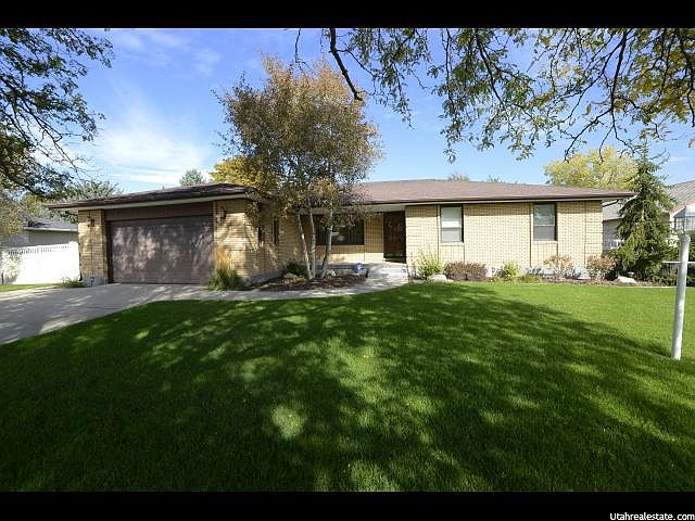 1st image of 2844 W Janalee Dr