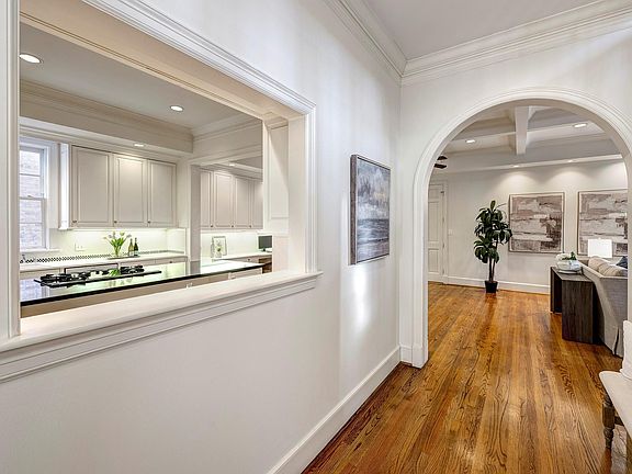 5th image of 4009 Case St