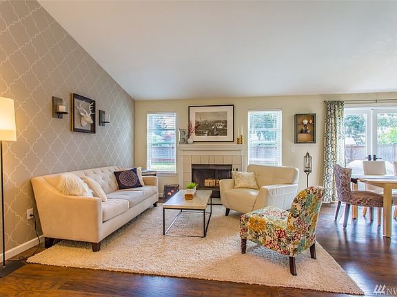 5th image of 24303 32nd Avenue Ct E