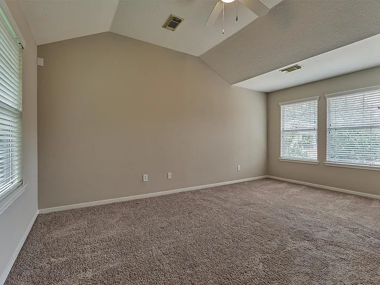 83 Woodlily Pl — Photo 20