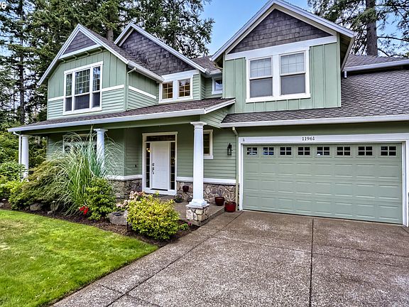 2nd image of 11961 SE Hunter Dr