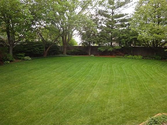 4th image of 9107 Drexel Cir
