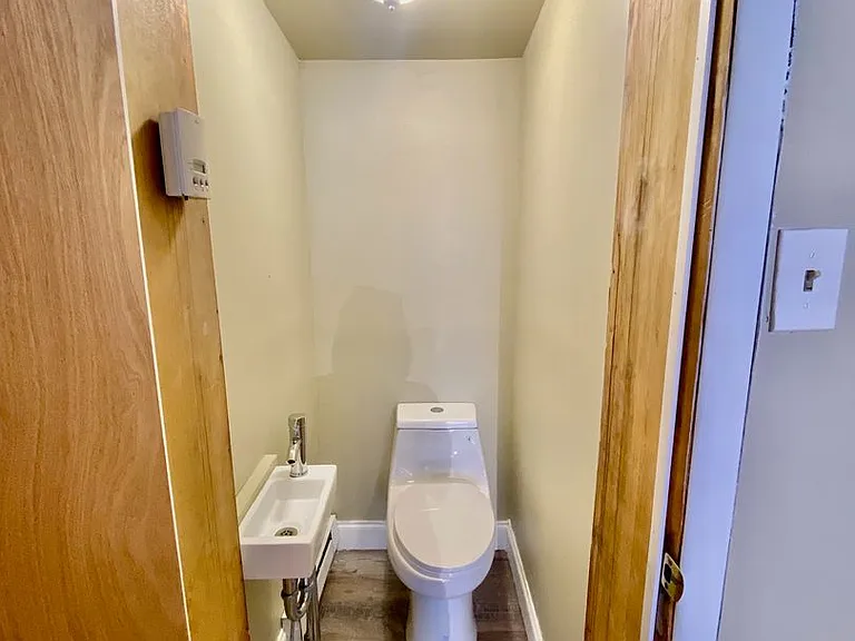 2436 S Mole St — Photo 5