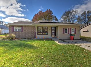 415 N Lincoln St, Cerro Gordo, IL 61818