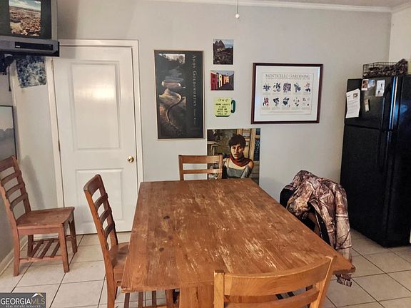 5th image of 495 Ruth St