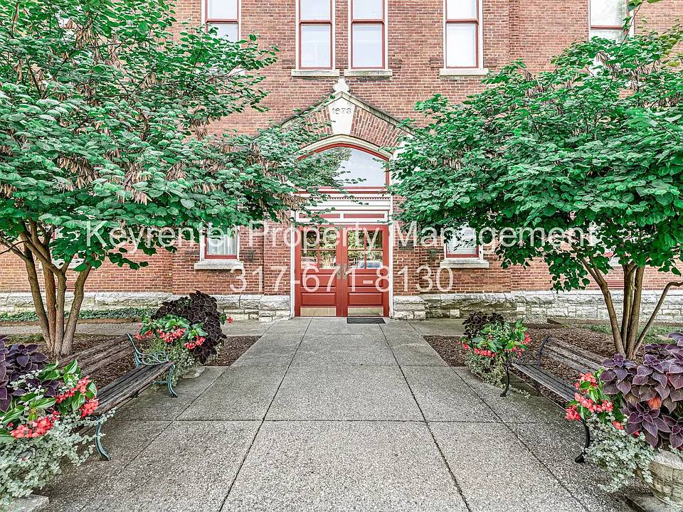 714 Buchanan St #4