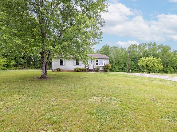 3rd image of 16001 Archers Creek Ln