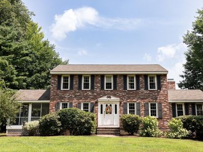 41 Golden Oaks Drive, Salem, NH, 03079