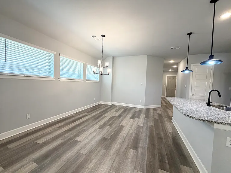 2427 Preakness Pl — Photo 6